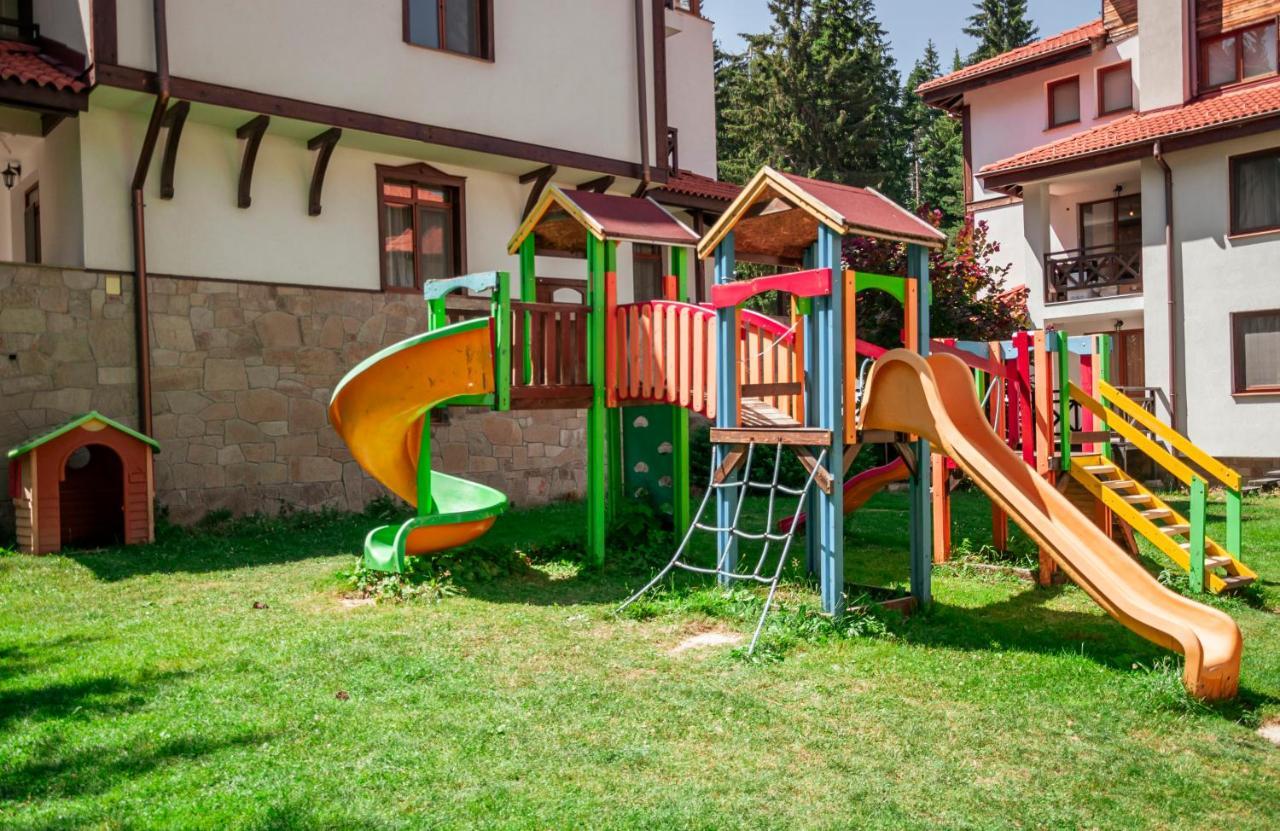 "Моето Любимо Място", Смолянски Езера - "My Favorite Place", Smolyan Lakes Zewnętrze zdjęcie